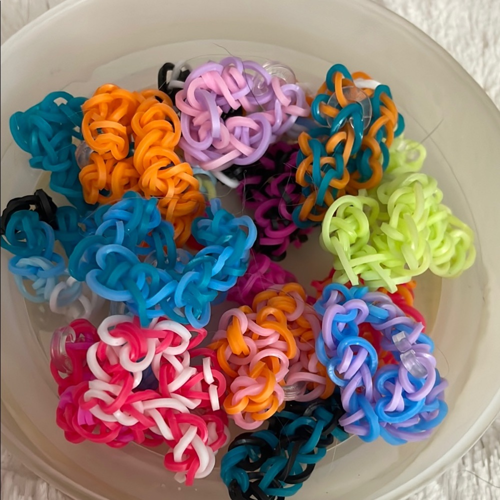 Colorful Kids 20 rubber band bracelet set !FOR HEATHER!